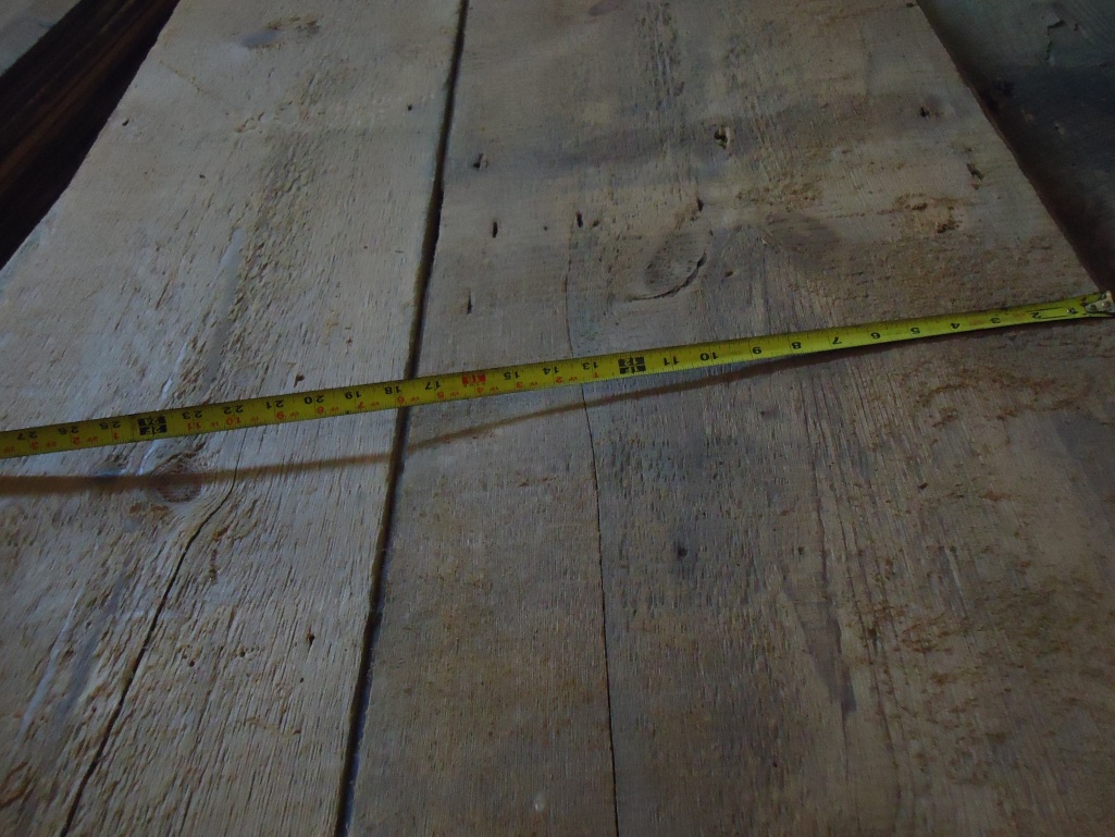 Granary Floor Board Hemlock Pine Circle Rock Inc Reclaimed Wood The Board From Granary Is In Good Condition And It Can Be Reused Collected Brought To Processed
